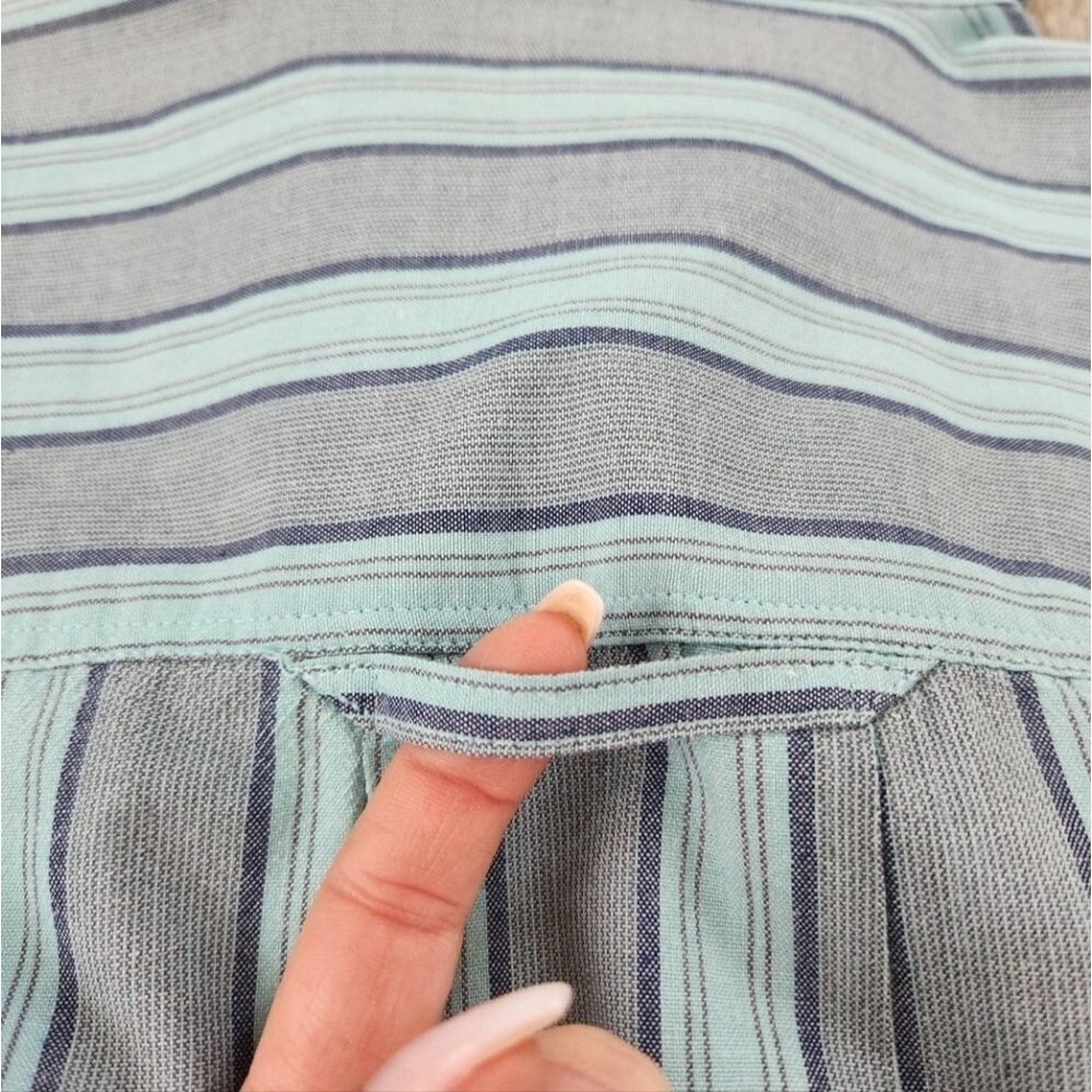 Levi's Vintage Silver‎ Label Long Sleeve Striped Button Down Blue and Gray Large - Picture 2 of 7